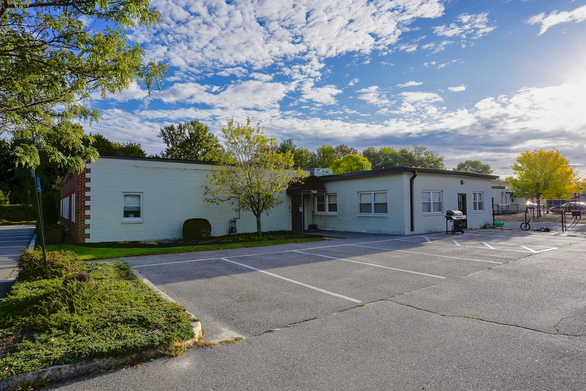 Building 720 at 15 Saunders Way in Portland, Maine, a J.B. Brown & Sons office and industrial complex on 27 acre site with excellent highway access